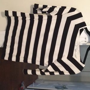Quarter sleeve black and white striped shirt